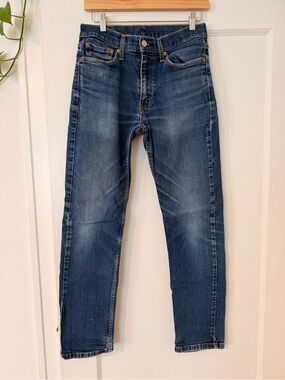 Levi's Men's Slim Straight Jeans in Medium Indigo Wash